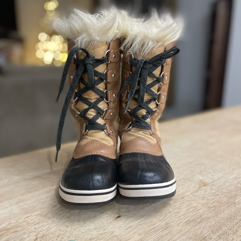 Sorel Boots -Girls